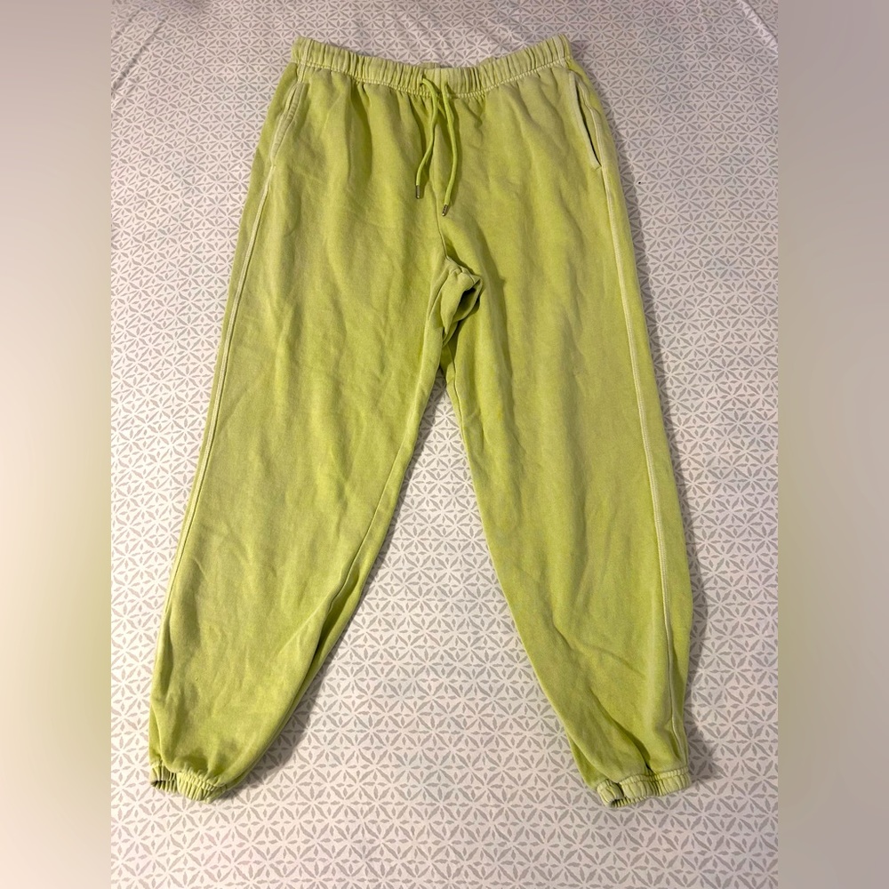 Green Sweatpants with Drawstring Waist and Pockets